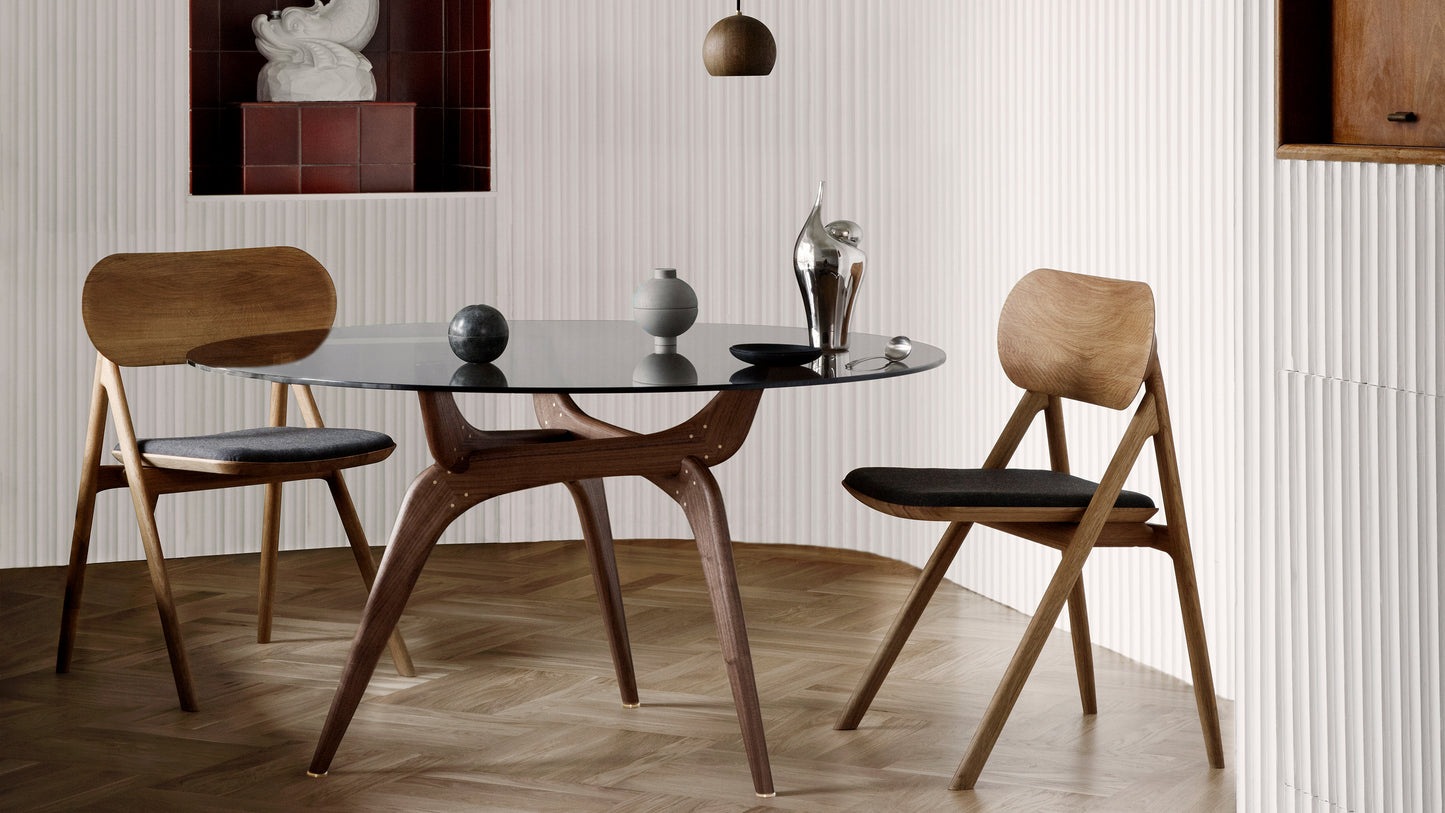Triiio Table